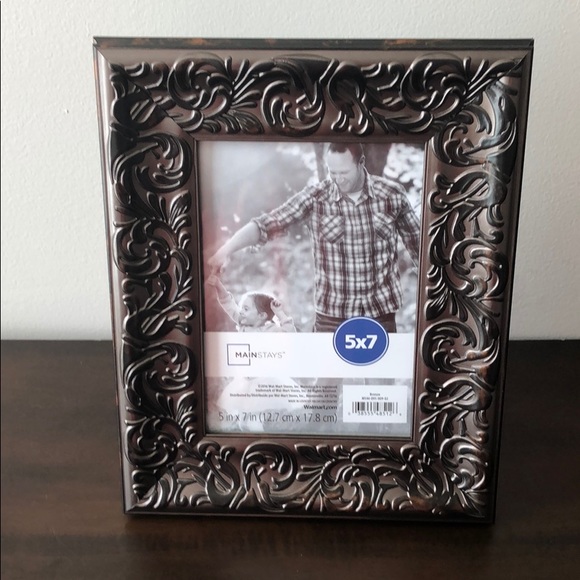 Set of Two Bronze Photo Frames - Picture 2 of 5